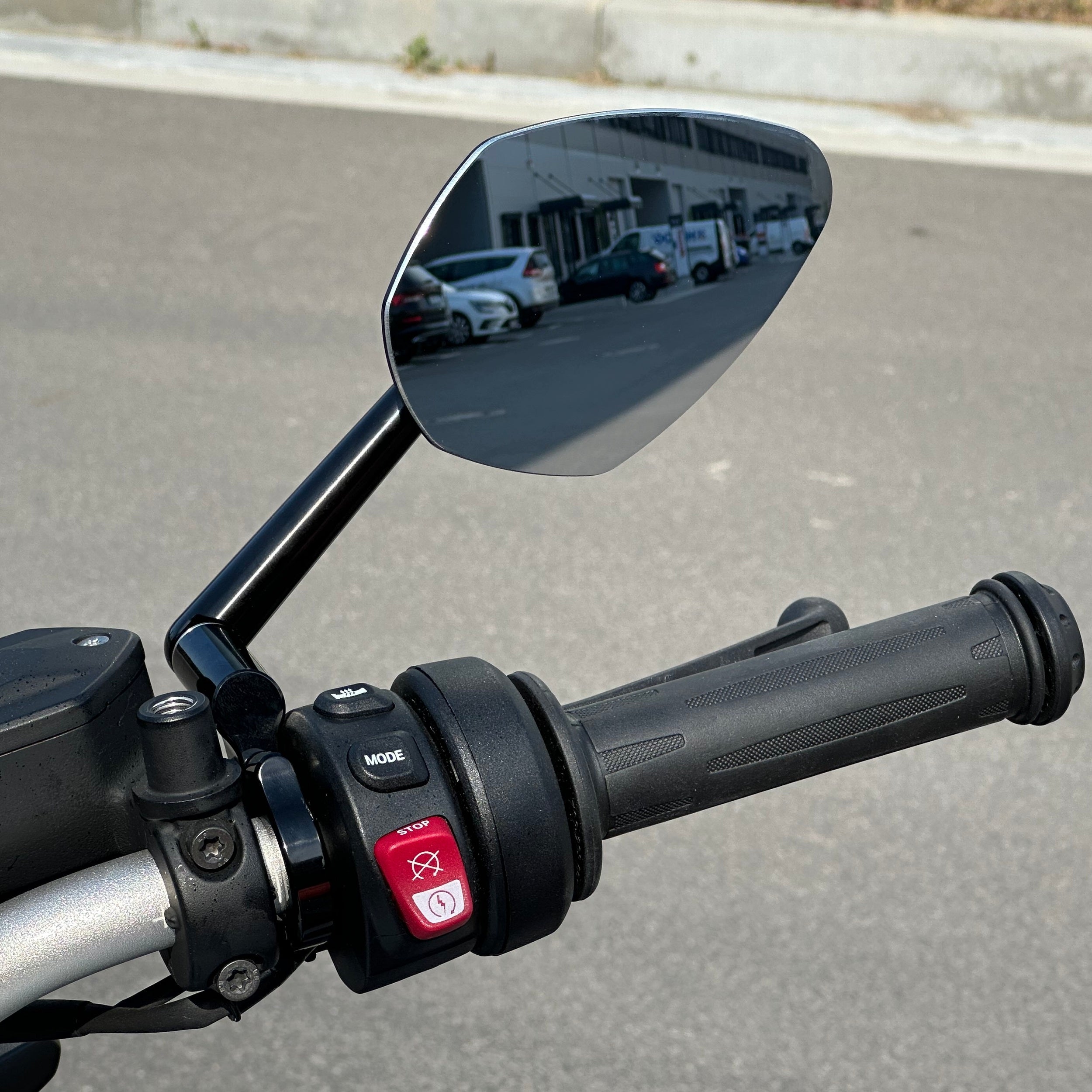 Motogadget mo.view club 110 pivot