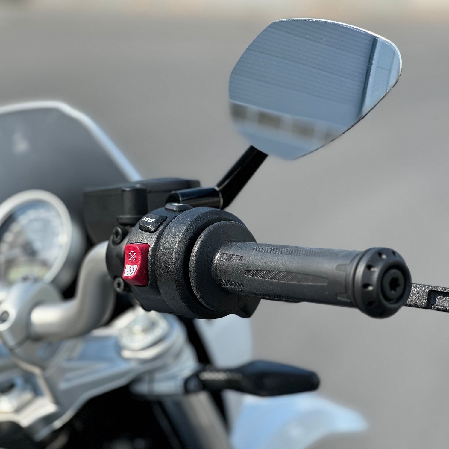 Motogadget mo.view sport 110 pivot