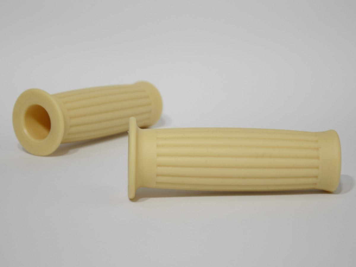 Grips, Ribbed Barrel, Ivory, 7/8"