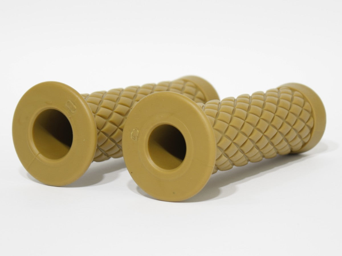 Grips, Waffle, 7/8”, Gum/Natural